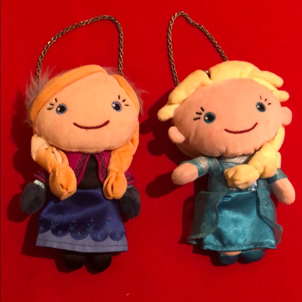 🟡 DISNEY ANNA and ELSA COIN PURSES. CUTE!